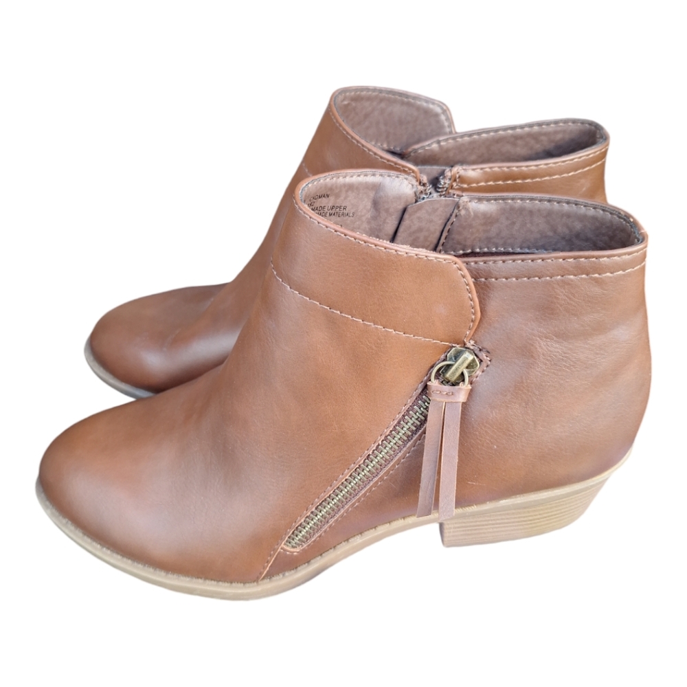 Arizona Cadman Tan Women's Zipper Bootie US Size 9 M EUC